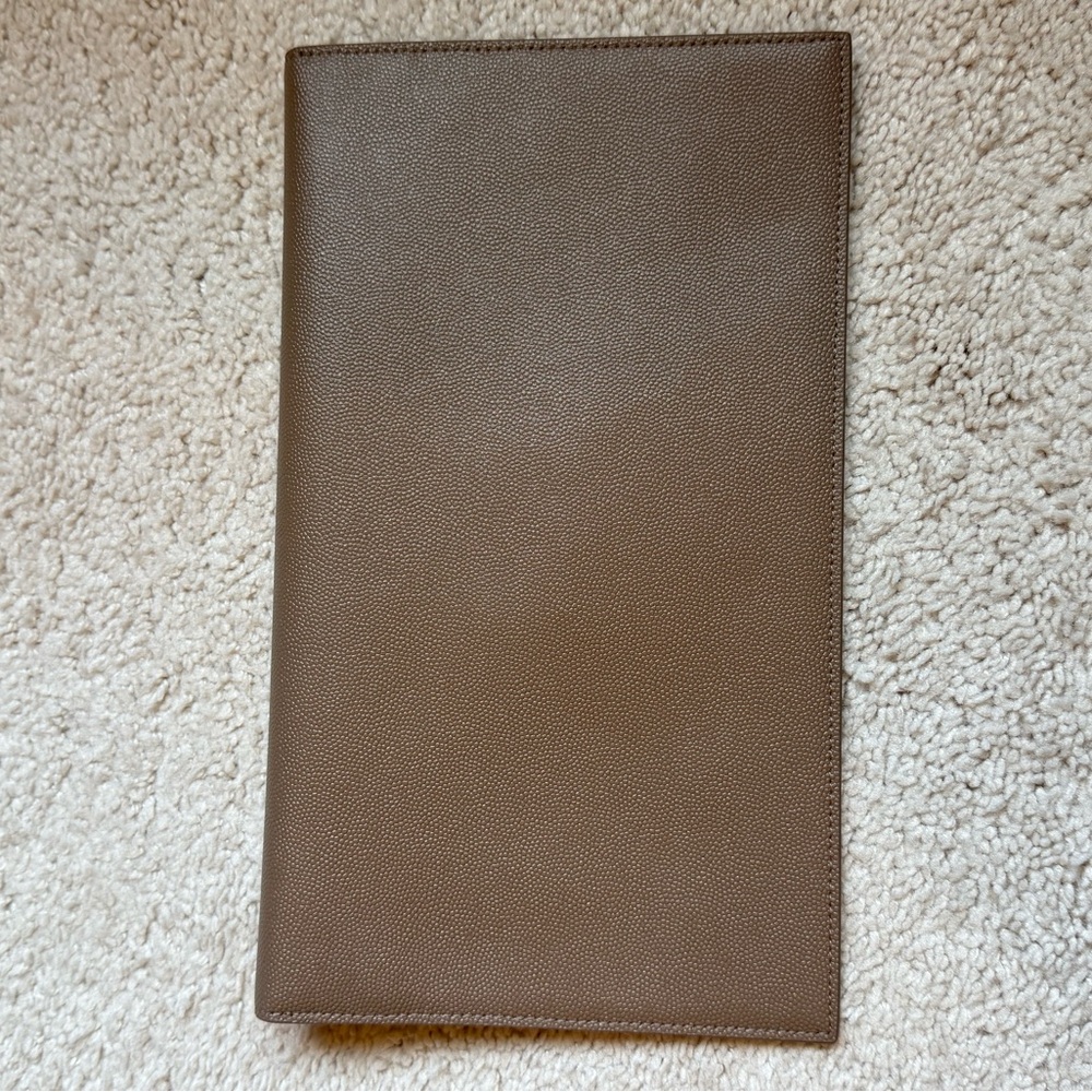 Saint Laurent Beige Envelope Clutch with Gold Emblem - Picture 5 of 6